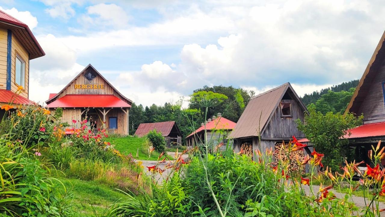 La Vieille Ferme, Ecogite Saint-Fulgence Kültér fotó