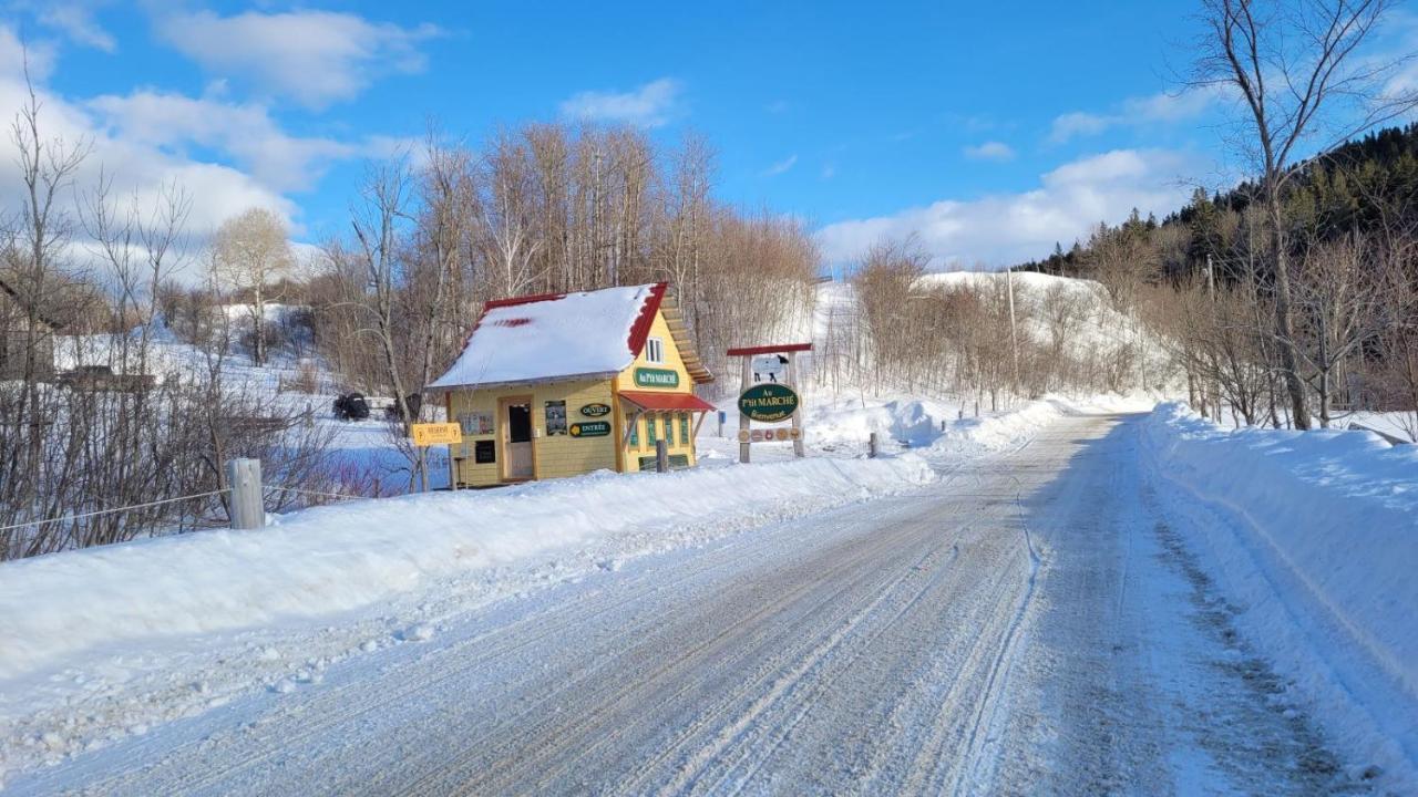 La Vieille Ferme, Ecogite Saint-Fulgence Kültér fotó